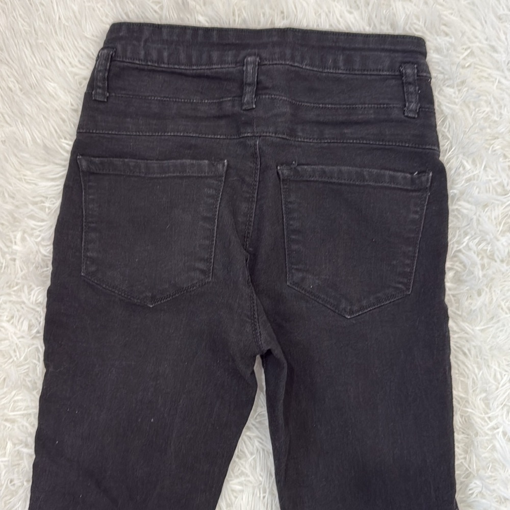 Black button down jeans - Picture 4 of 4